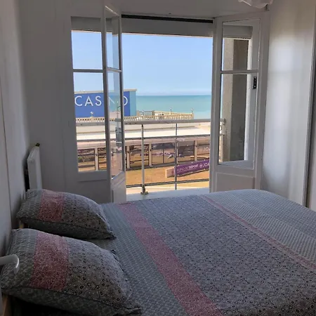 Avec Balcon, Vue Sur